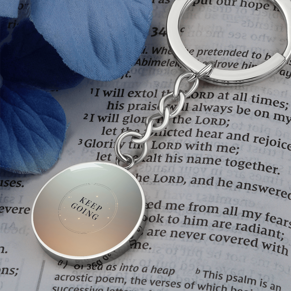 Keep Going Circle Key Chain With 18K Gold Finish Shine