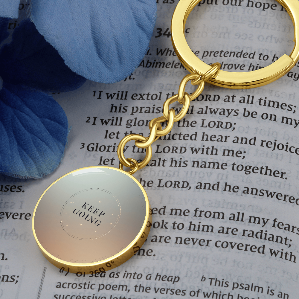 Keep Going Circle Key Chain With 18K Gold Finish Shine